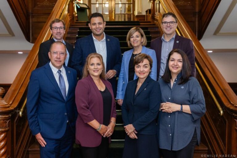 Québec précise la composition et les mandats de son équipe économique