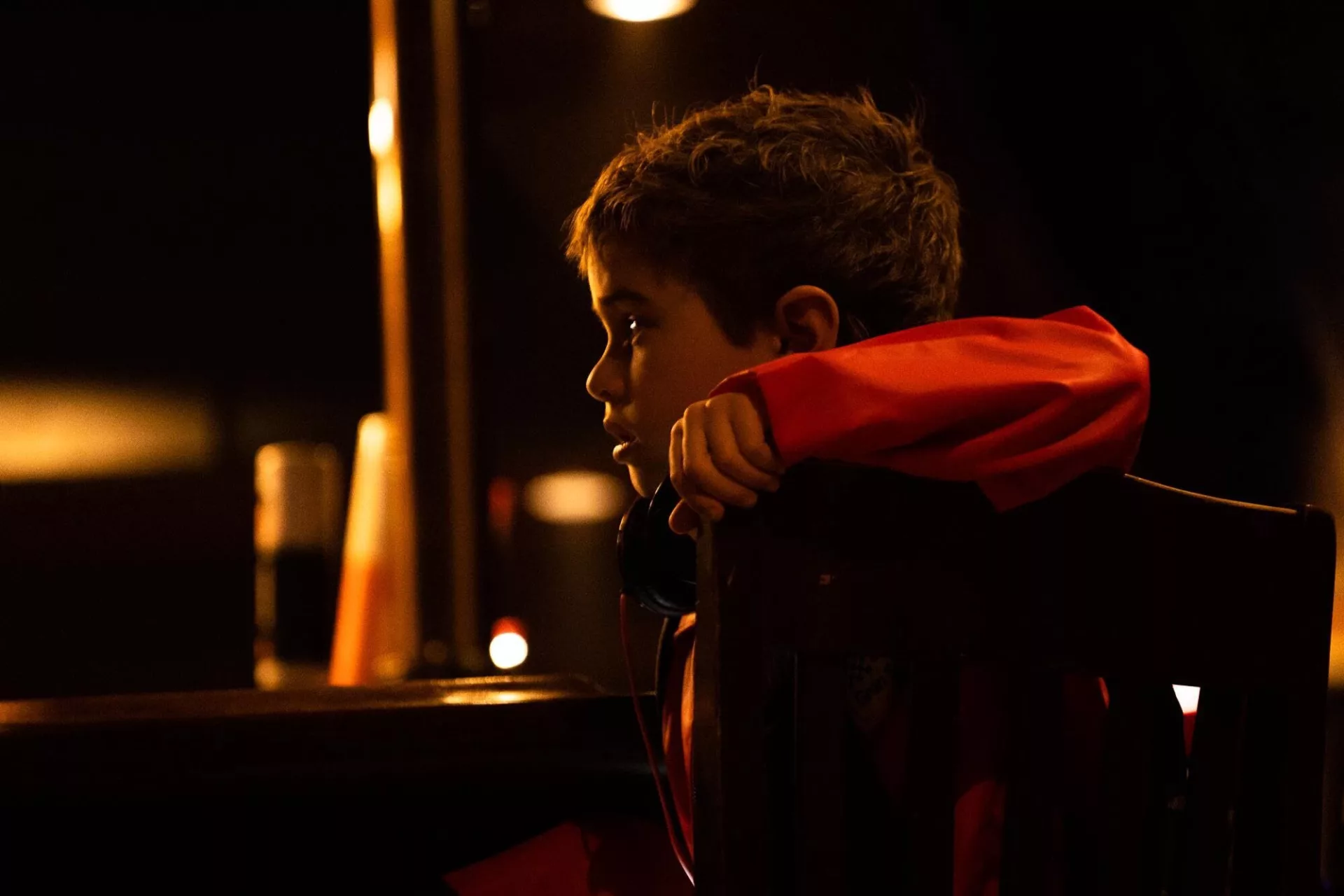 « NEGLECTED » : un drame judiciaire qui expose les failles de la protection de l’enfance