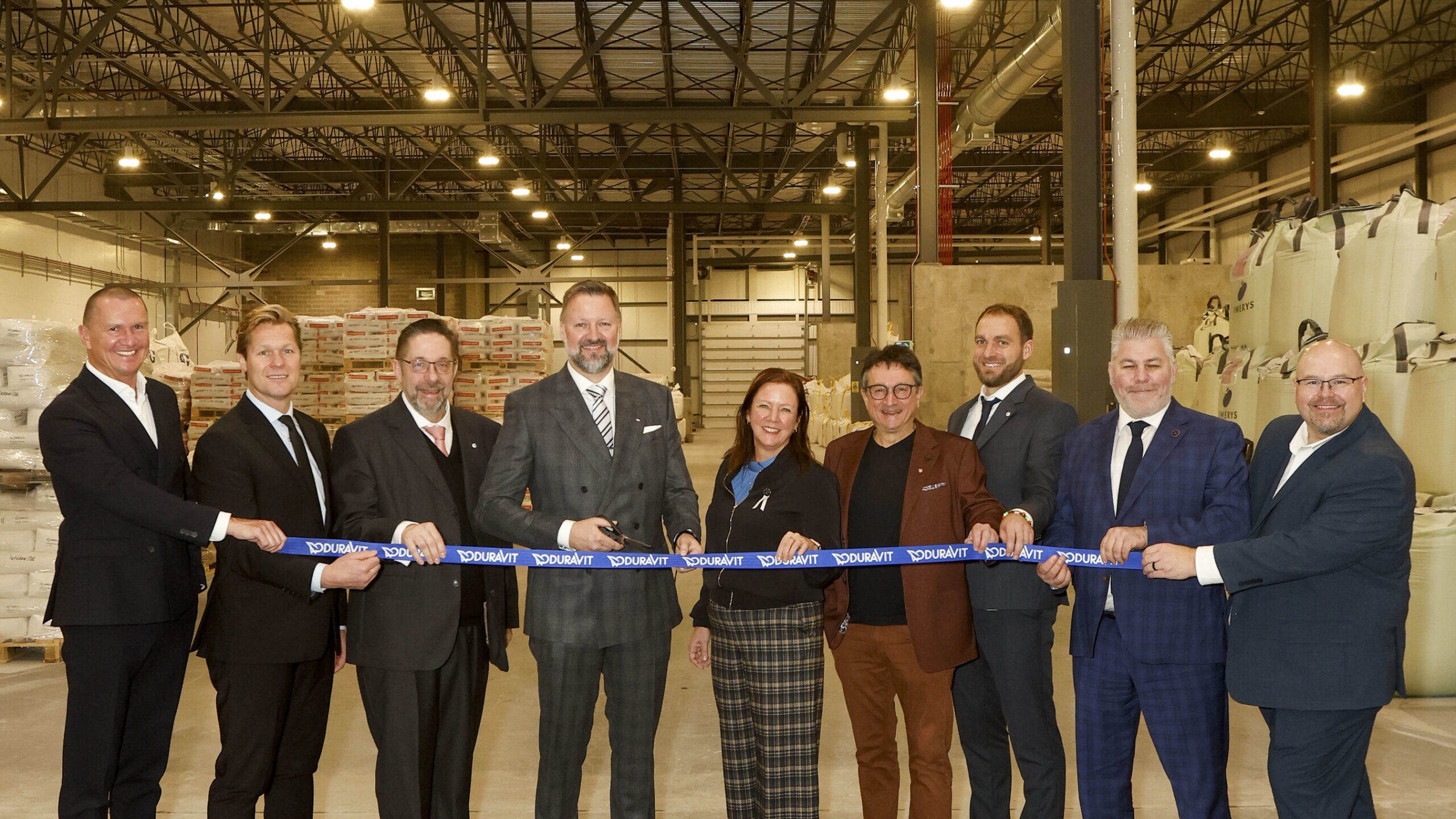 Duravit inaugure à Matane sa première usine en Amérique du Nord Duravit inaugure à Matane sa première usine en Amérique du Nord