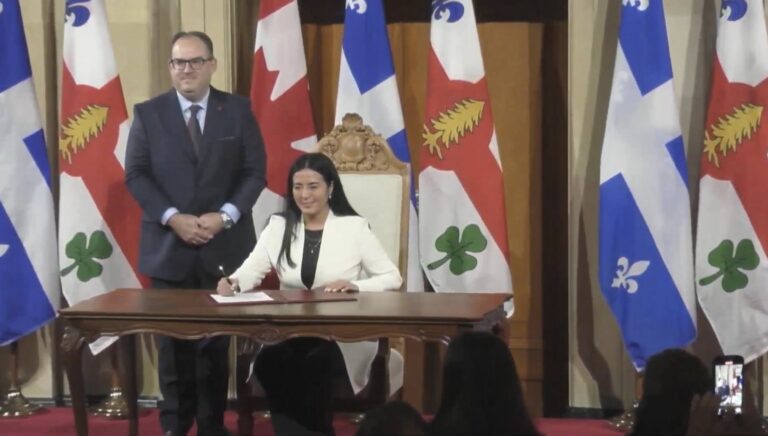 Soraya Martinez Ferrada prête serment et ouvre un mandat placé sous le signe du changement à Montréal