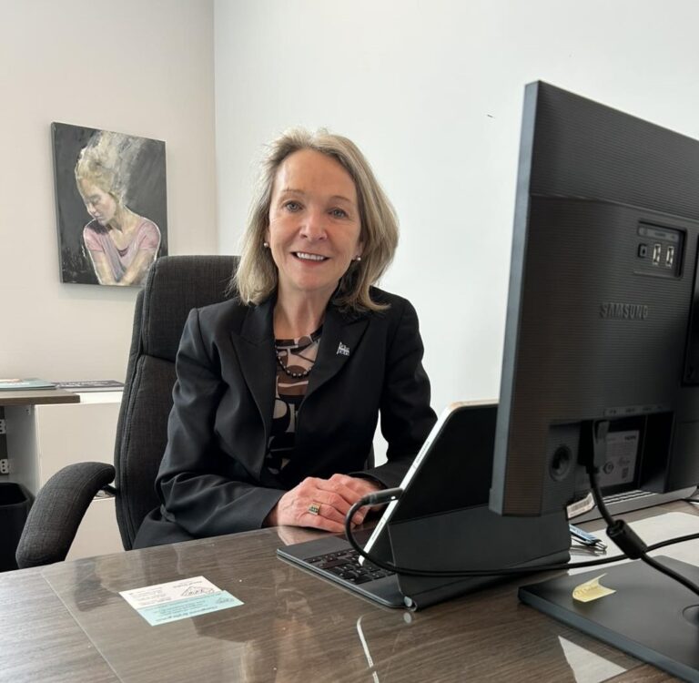 Québec dévoile un tableau de bord public pour surveiller la santé de la population