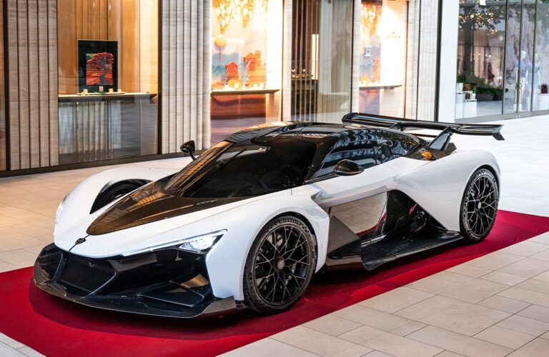Zenvo accélère au Canada : le Groupe Policaro décroche l’exclusivité dans l’Est