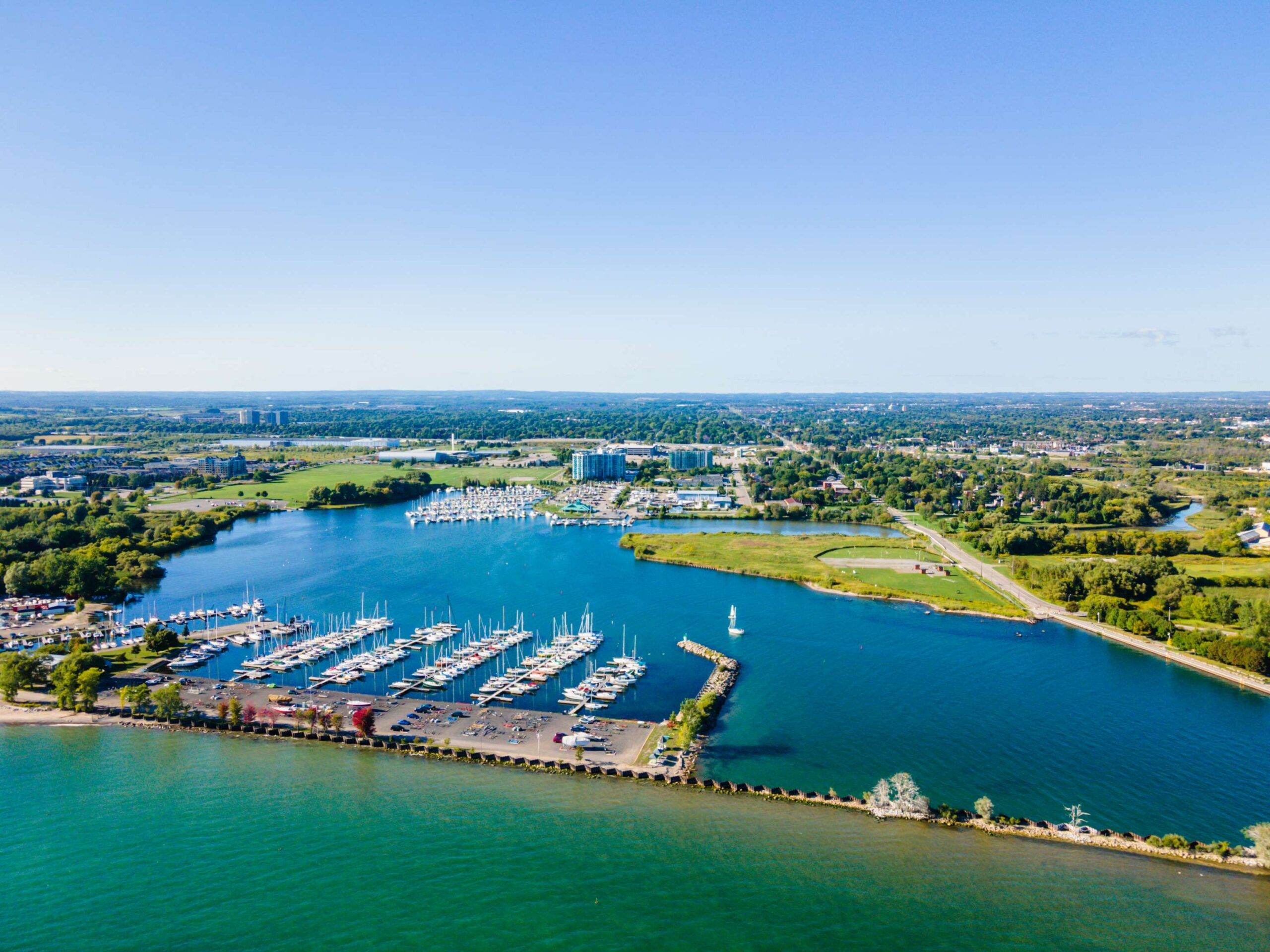 Ottawa investit près d’un milliard $ dans les ports pour petits bateaux