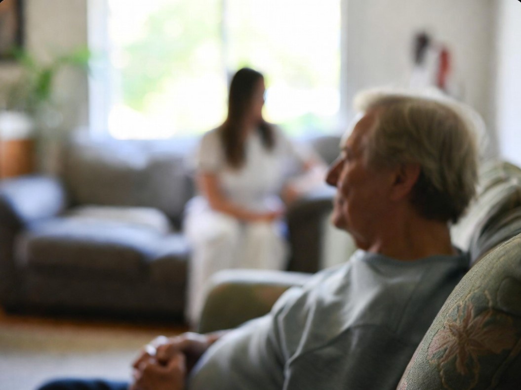 Après deux ans de négociations, des familles d’accueil approuvent une nouvelle entente Après deux ans de négociations, des familles d’accueil approuvent une nouvelle entente