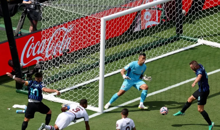 Mondial 2026 : Des experts en santé pressent la FIFA de rompre son partenariat avec Coca-Cola