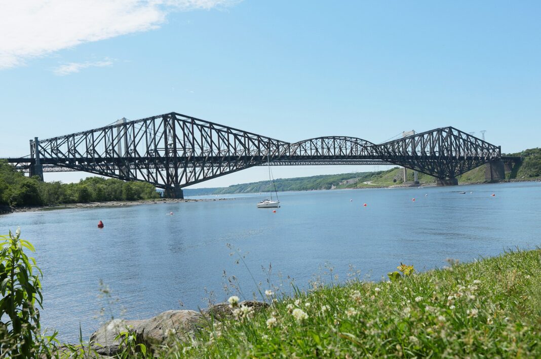 Pont de Québec : fermetures nocturnes jusqu’au 21 août pour des travaux routiers Pont de Québec : fermetures nocturnes jusqu’au 21 août pour des travaux routiers