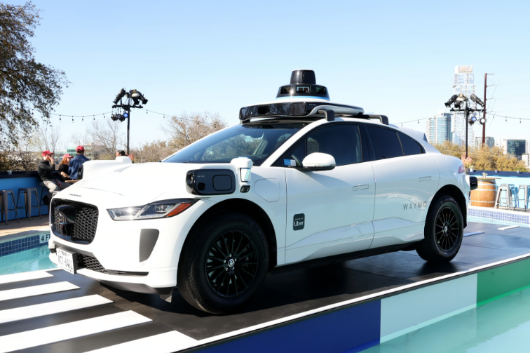 Les robotaxis de Google posent enfin le pied en Europe et ils ont choisi le fief de BMW Les robotaxis de Google posent enfin le pied en Europe et ils ont choisi le fief de BMW