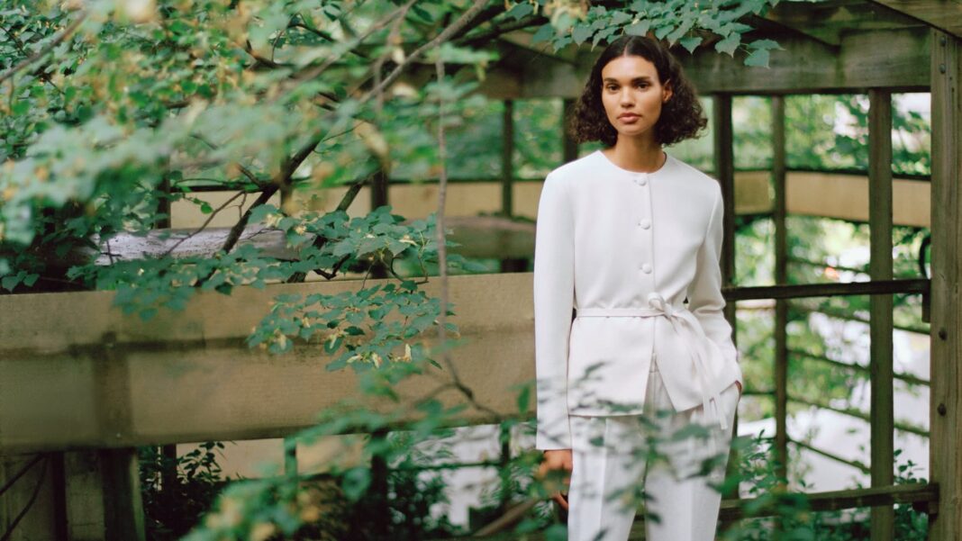 Mode : New York s’apprête à ouvrir le bal, Lululemon plonge pendant qu’Aritzia poursuit son ascension Mode : New York s’apprête à ouvrir le bal, Lululemon plonge pendant qu’Aritzia poursuit son ascension