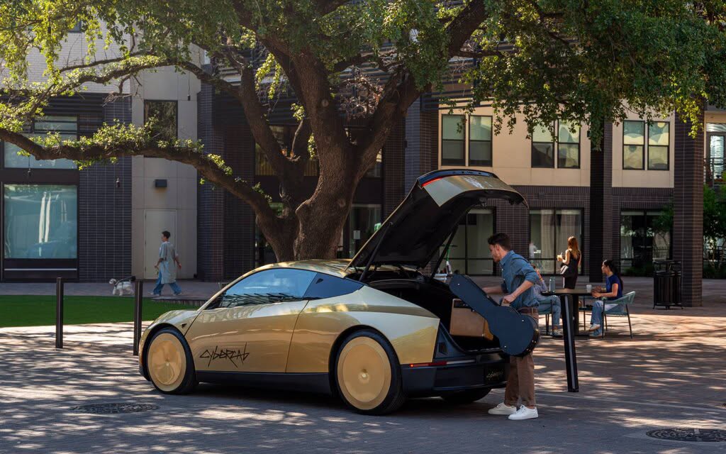 Cybercab : le robotaxi de Tesla a duré quelques heures avant de se retrouver dans le collimateur des autorités Cybercab : le robotaxi de Tesla a duré quelques heures avant de se retrouver dans le collimateur des autorités