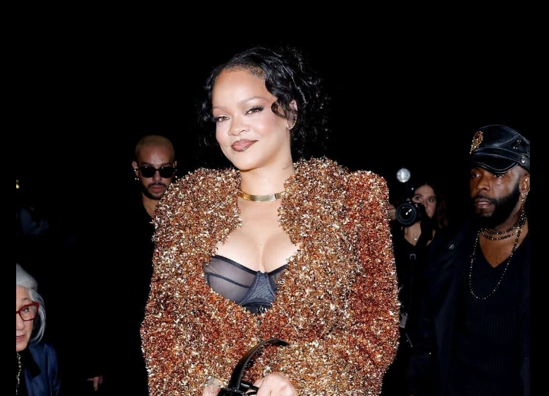 Rihanna électrise Paris et confirme son poids dans la mode Rihanna électrise Paris et confirme son poids dans la mode