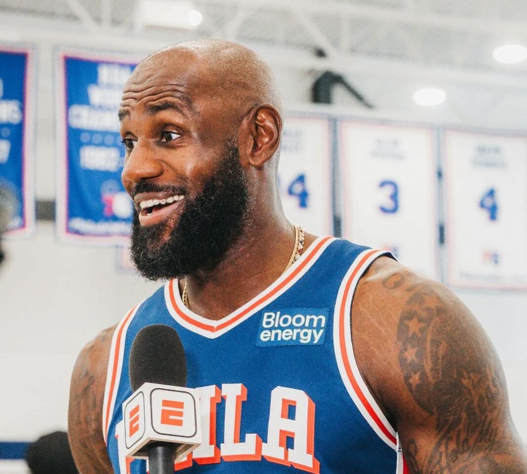 LeBron James utilise l’hélicoptère de Fanatics pour ses trajets entre New York et Philadelphie LeBron James utilise l’hélicoptère de Fanatics pour ses trajets entre New York et Philadelphie