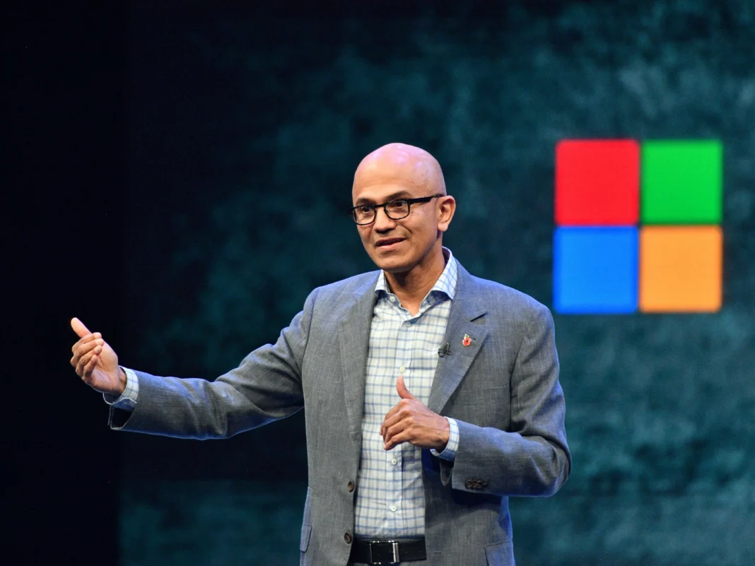 Microsoft offre à 60 000 employés de partir volontairement, dont certains au Canada Microsoft offre à 60 000 employés de partir volontairement, dont certains au Canada
